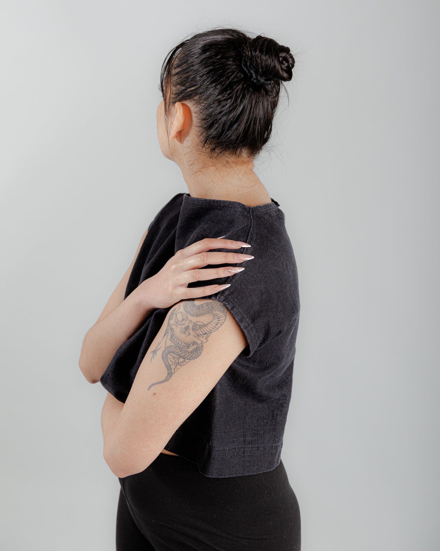 Haut Tallista en lin noir