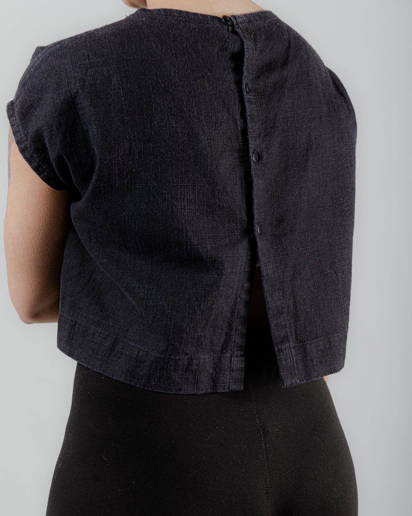 Haut Tallista en lin noir