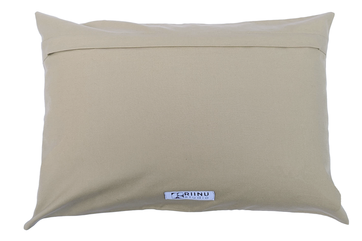 Pillow001