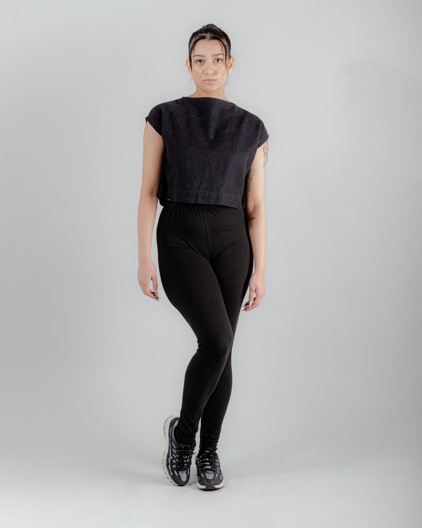 Haut Tallista en lin noir