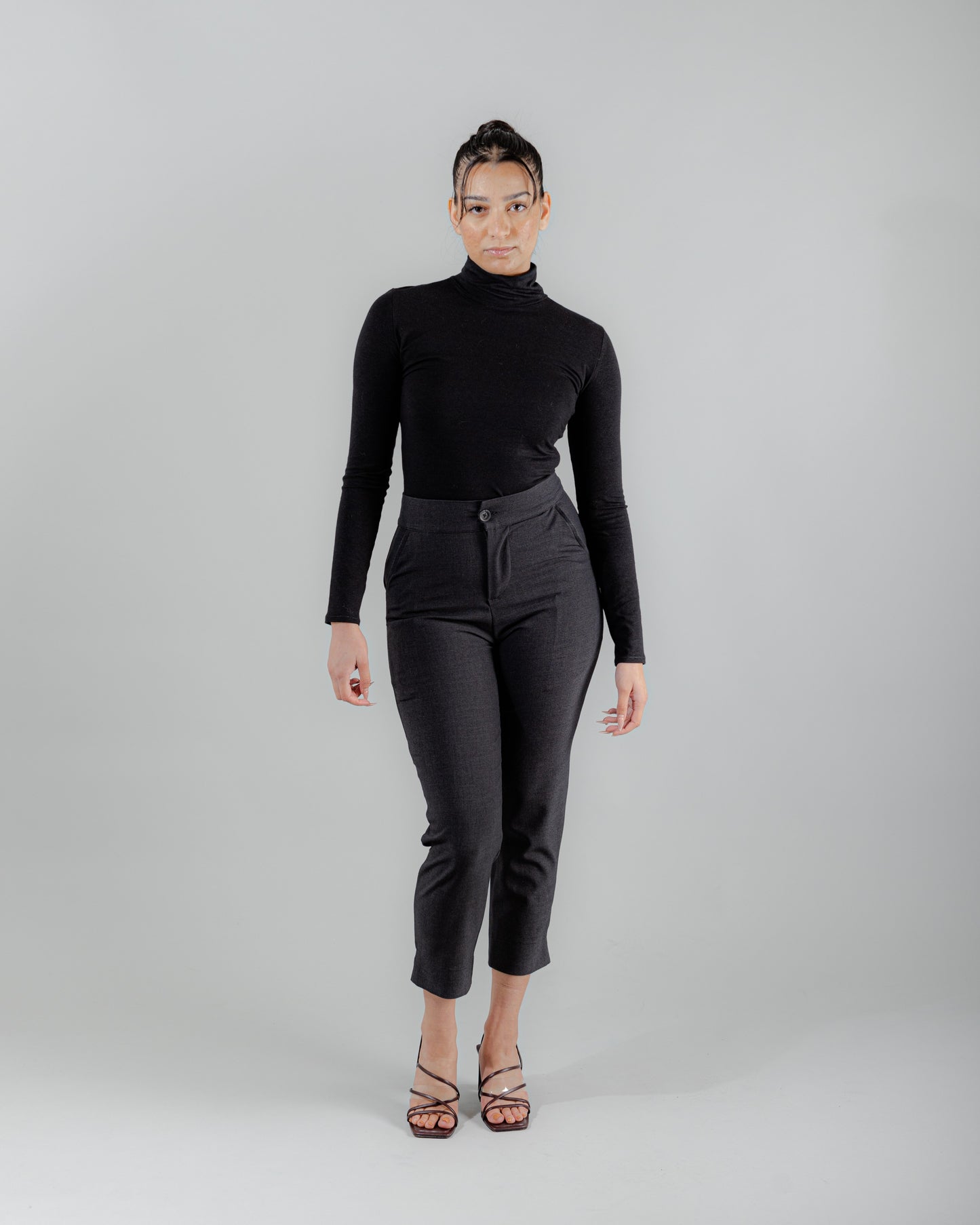 Pantalon Elara en gris