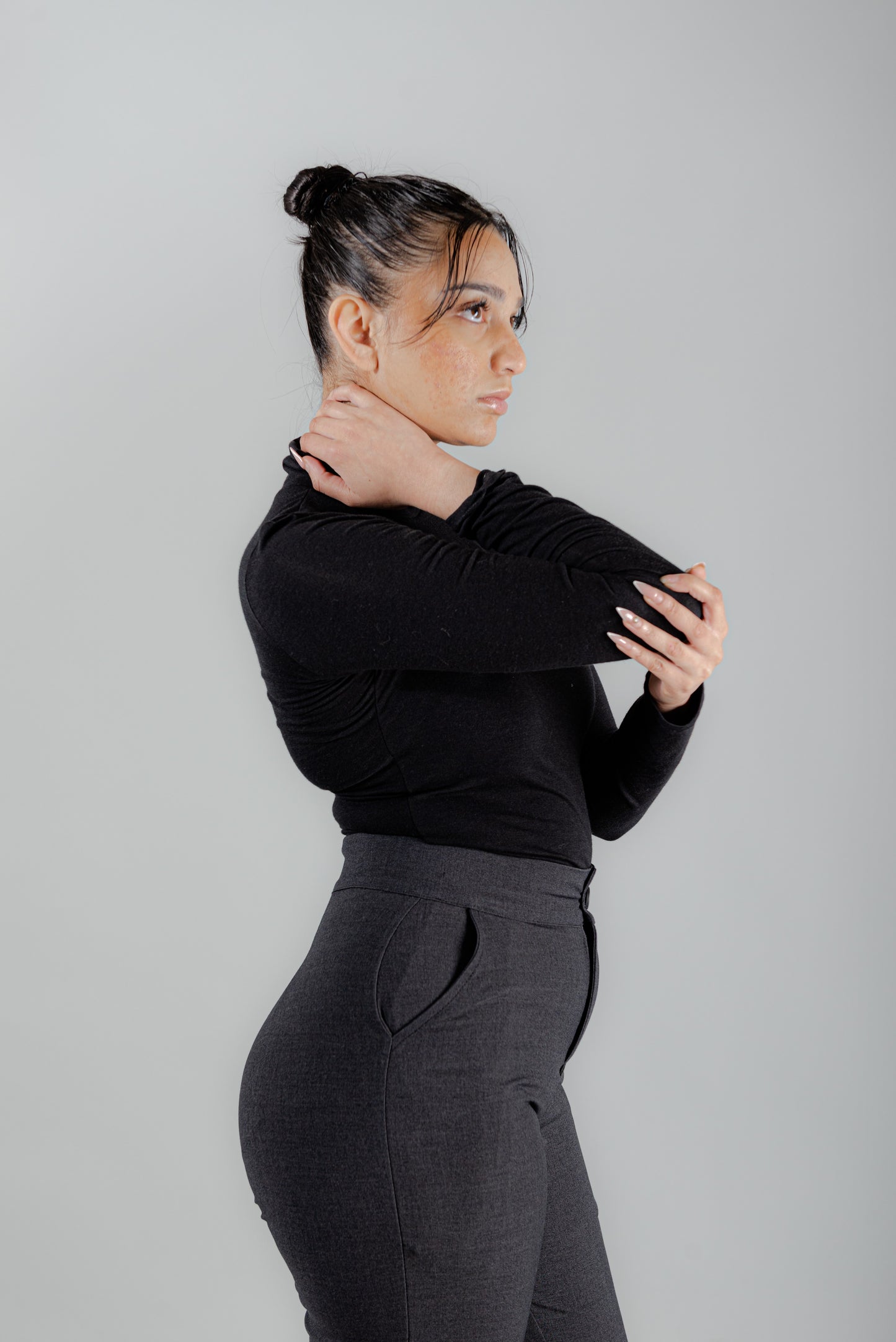 Pantalon Elara en gris