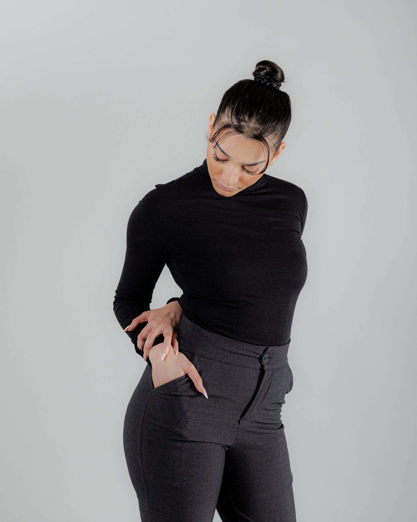Pantalon Elara en gris
